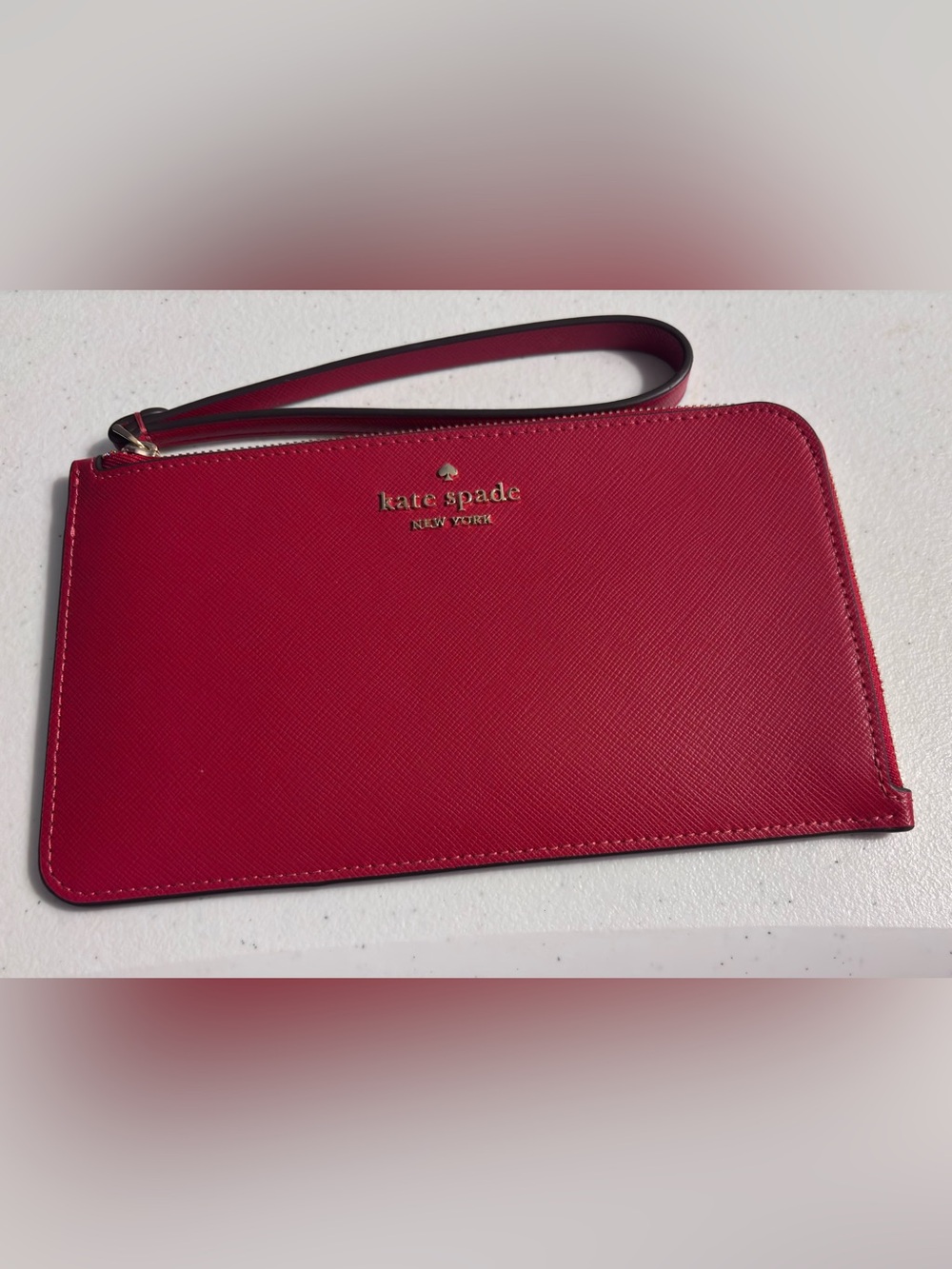 kate spade Lucy Medium RED Wristlet